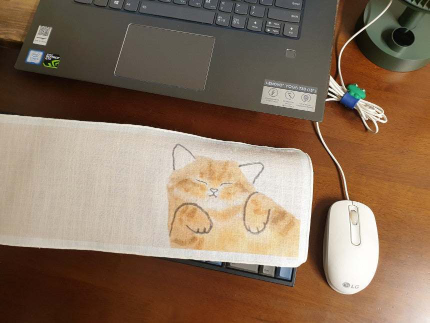 canine tooth cat , fabric keyboard cover