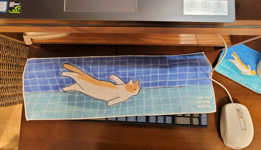I cat fly in the water, fabric keyboard cover